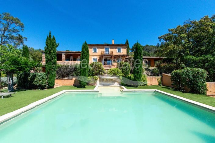 Image No.2-6 Bed House for sale