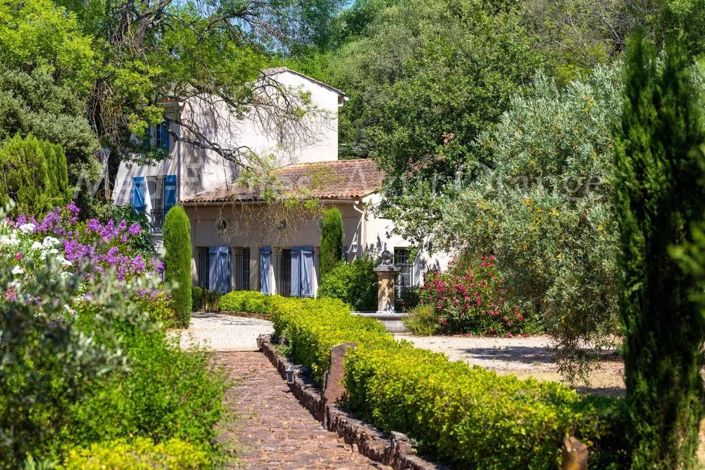 Image No.19-Maison de 6 chambres à vendre à Le Cannet-des-Maures
