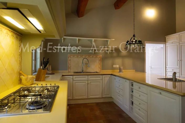 Image No.8-Maison de 6 chambres à vendre à Le Cannet-des-Maures