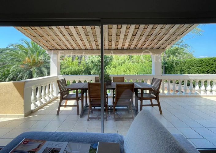 Image No.3-4 Bed House for sale