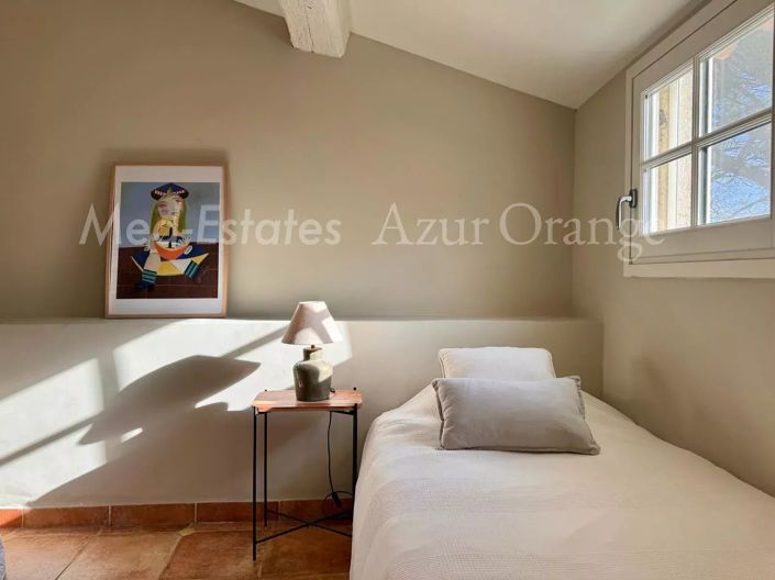 Image No.13-3 Bed House for sale