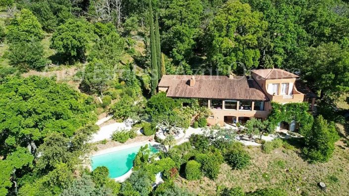 Image No.3-5 Bed House for sale