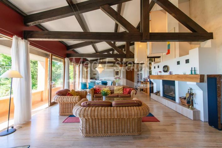 Image No.4-5 Bed House for sale