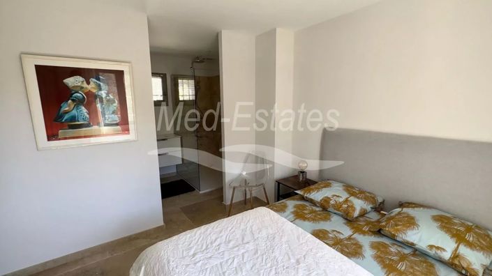 Image No.9-4 Bed House for sale