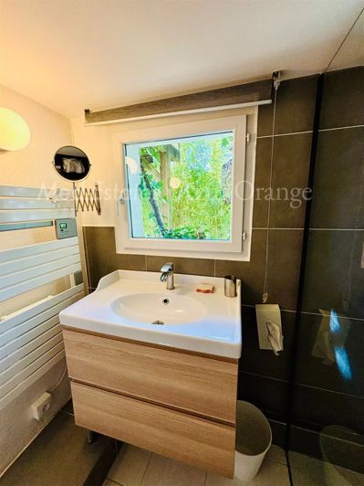 Image No.19-3 Bed House for sale