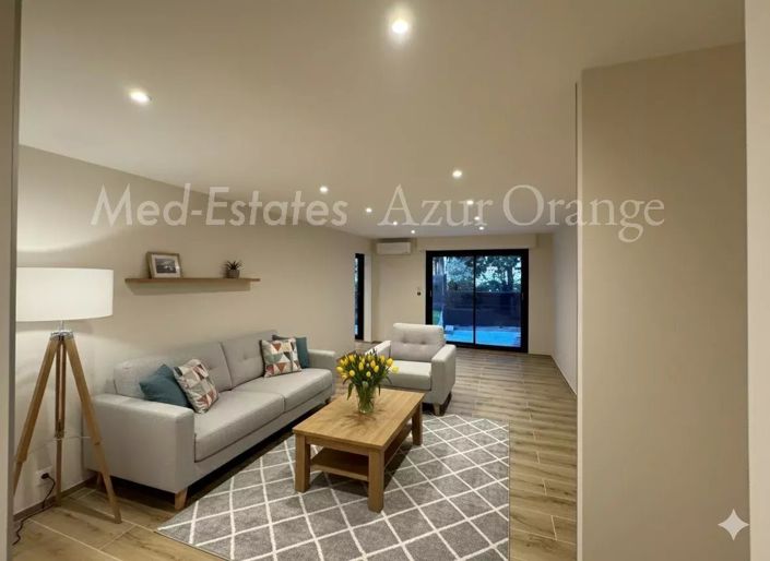 Image No.10-Appartement de 2 chambres à vendre à Sainte-Maxime