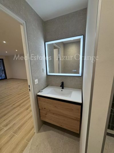 Image No.17-Appartement de 2 chambres à vendre à Sainte-Maxime