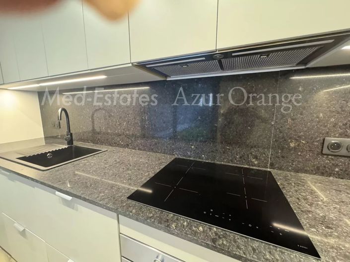 Image No.8-Appartement de 2 chambres à vendre à Sainte-Maxime