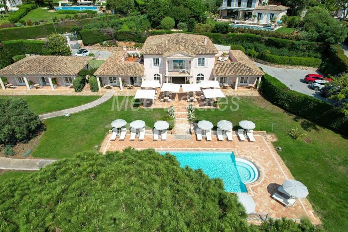 Image No.3-Maison de 12 chambres à vendre à Grimaud