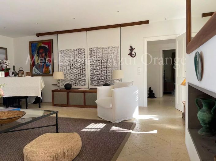 Image No.28-5 Bed House for sale