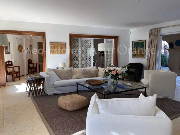 Image No.33-5 Bed House for sale