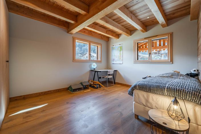 Image No.17-4 Bed House for sale