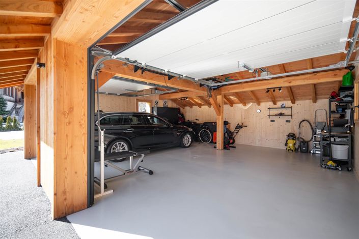 Image No.21-4 Bed House for sale