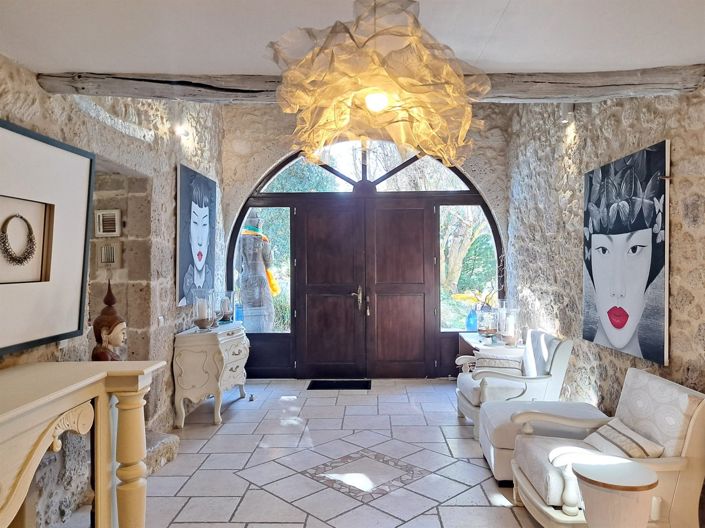 Image No.7-4 Bed House for sale