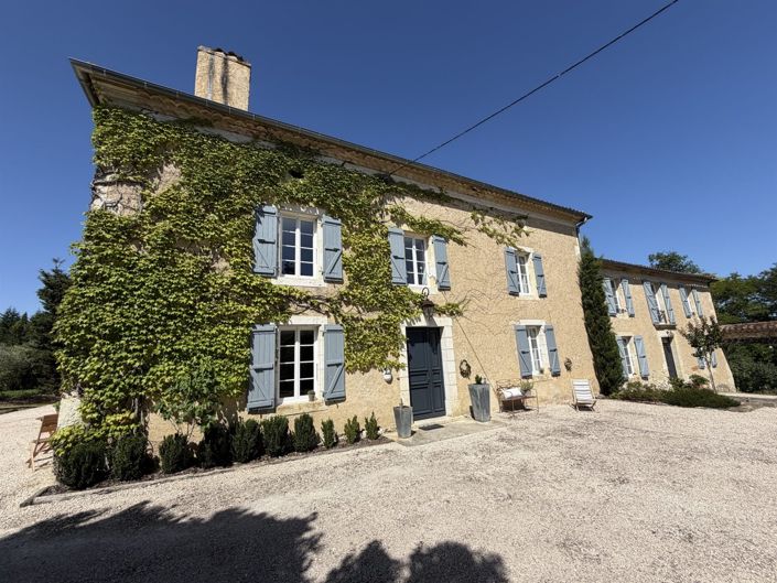 Image No.4-Propriété de 6 chambres à vendre à Vic-Fezensac