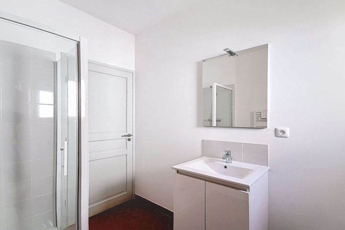 Image No.6-Appartement de 2 chambres à vendre à Grasse