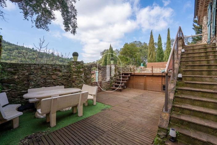 Image No.15-4 Bed House for sale