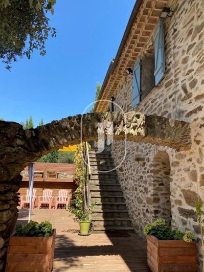 Image No.2-4 Bed House for sale