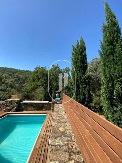 Image No.4-4 Bed House for sale