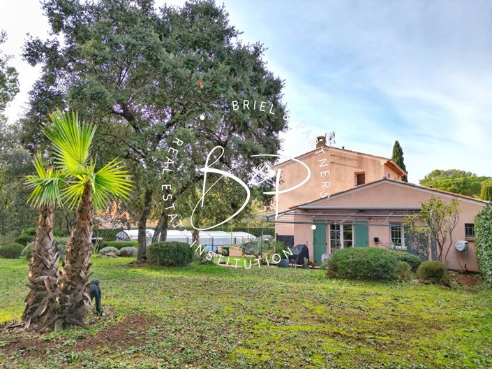 Image No.12-3 Bed House for sale