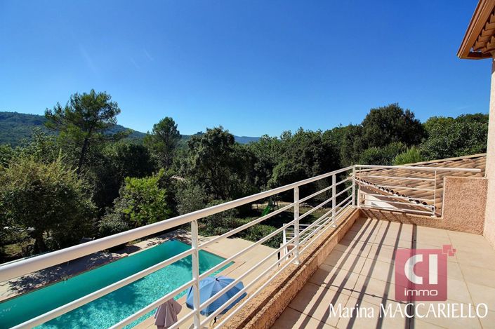 Image No.11-3 Bed House for sale