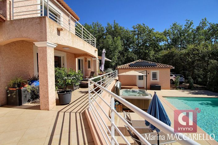 Image No.13-3 Bed House for sale