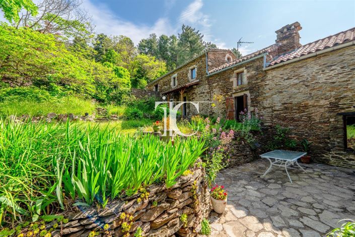 Image No.10-4 Bed House for sale