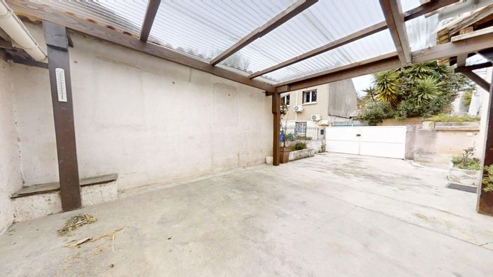 Image No.6-2 Bed House for sale