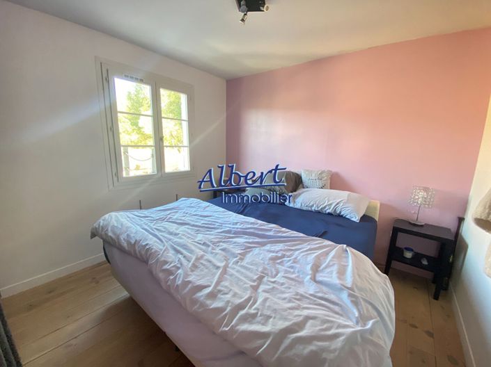 Image No.12-4 Bed House for sale