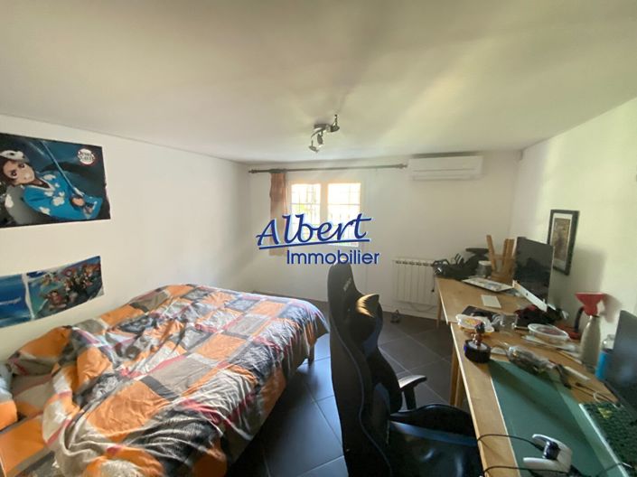 Image No.14-4 Bed House for sale