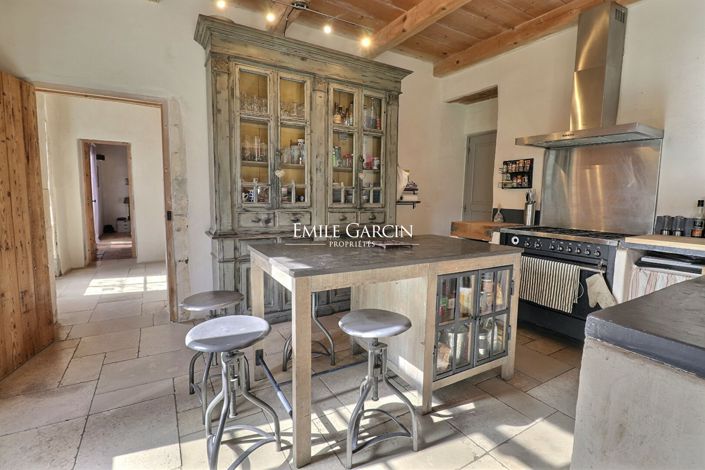 Image No.11-5 Bed House for sale