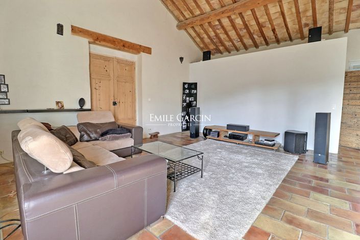 Image No.13-5 Bed House for sale