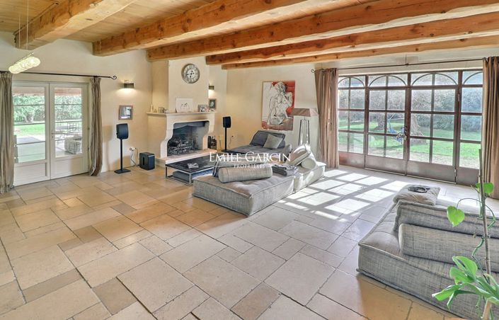 Image No.9-5 Bed House for sale