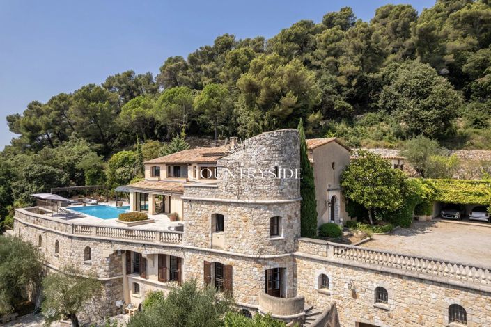 Image No.7-12 Bed House for sale