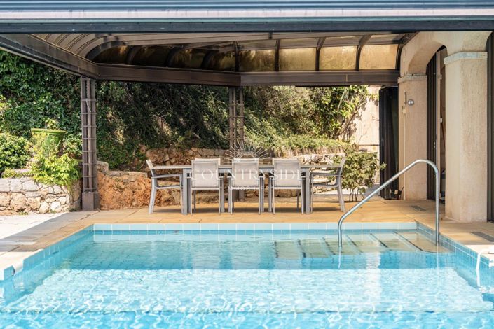 Image No.9-12 Bed House for sale