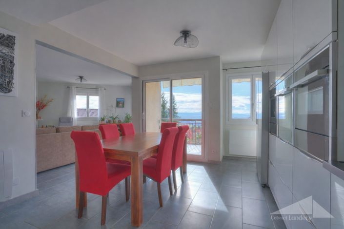 Image No.4-4 Bed House for sale