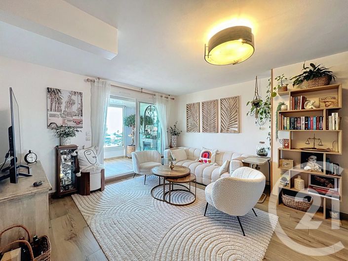 Image No.5-3 Bed Apartment for sale