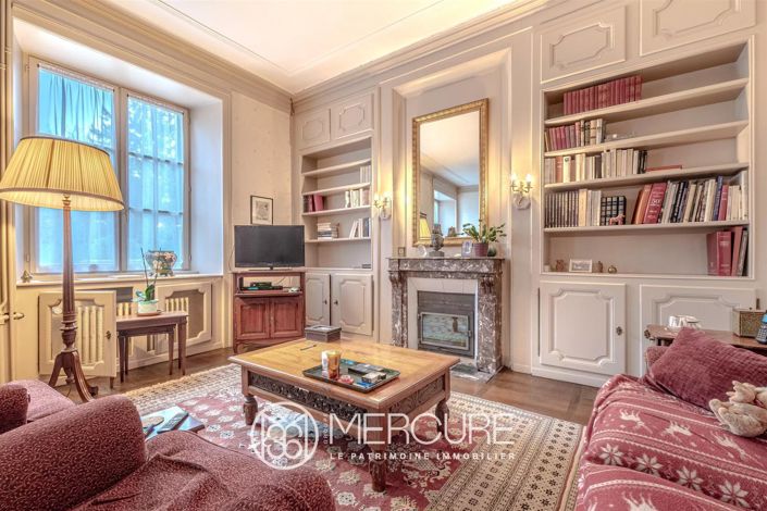 Image No.3-5 Bed House for sale
