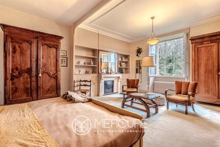 Image No.6-5 Bed House for sale