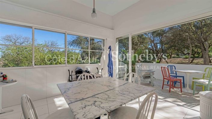 Image No.6-Appartement de 1 chambre à vendre à Saint-Tropez