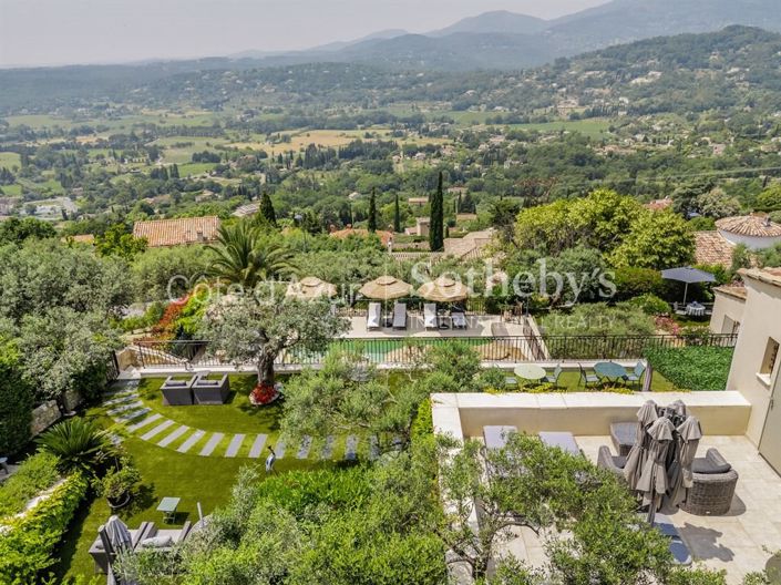 Image No.4-7 Bed House for sale