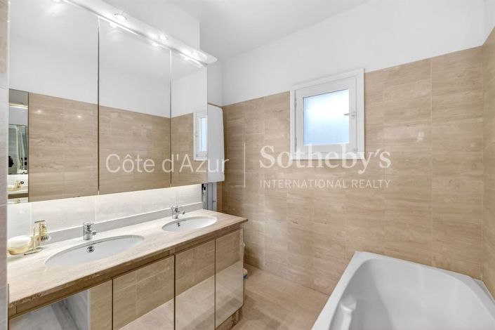 Image No.16-Maison de 5 chambres à vendre à Var