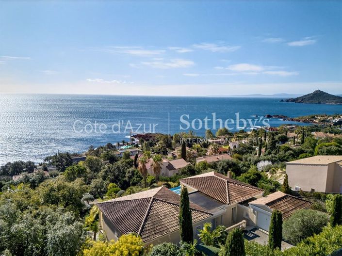 Image No.3-Maison de 5 chambres à vendre à Var