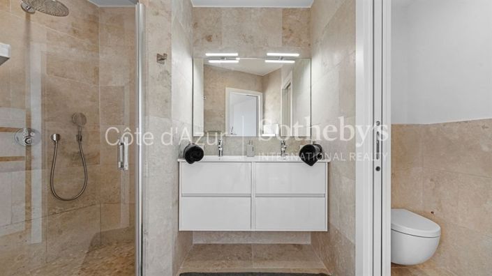 Image No.10-Propriété de 6 chambres à vendre à Les Issambres