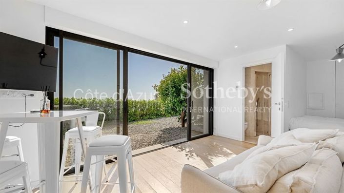 Image No.16-Propriété de 6 chambres à vendre à Les Issambres