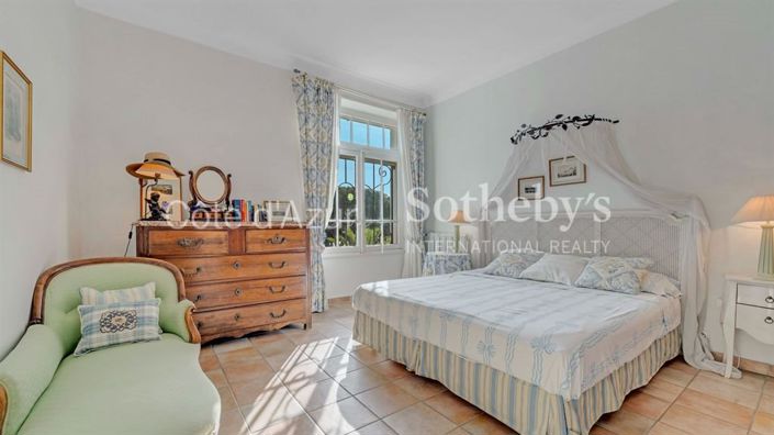 Image No.15-Propriété de 8 chambres à vendre à Sainte-Maxime