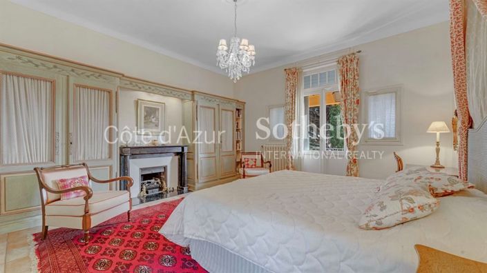 Image No.16-Propriété de 8 chambres à vendre à Sainte-Maxime