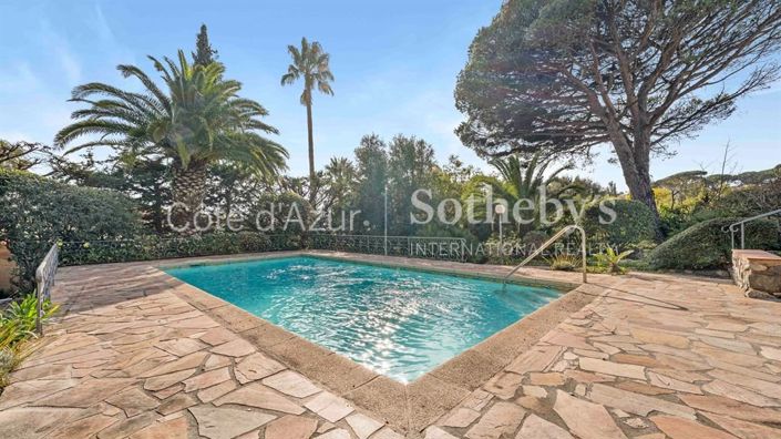 Image No.18-Propriété de 8 chambres à vendre à Sainte-Maxime