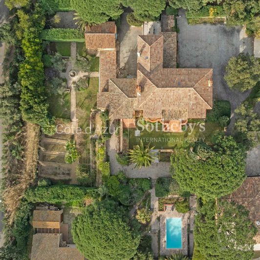 Image No.18-Propriété de 8 chambres à vendre à Sainte-Maxime