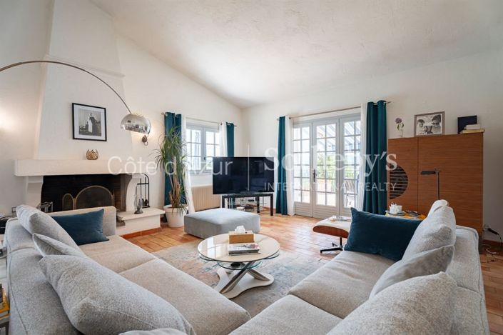 Image No.3-Propriété de 6 chambres à vendre à Mougins